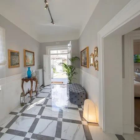 ゲストハウス Luce & 3*