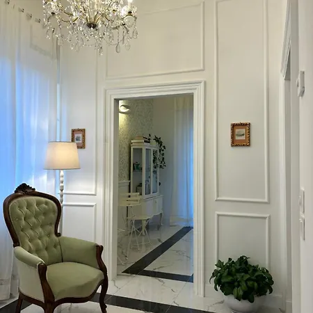 ゲストハウス Luce & 3*