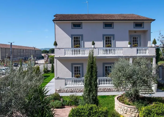 Luce Rooms&suites Assisi